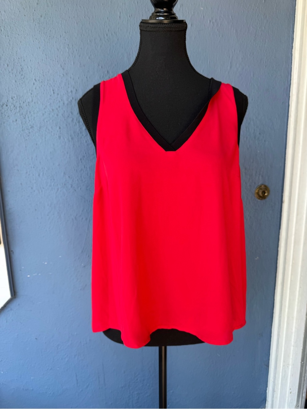 Women's Sleeveless Top